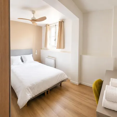 Le Charme De Rue Littre - Guest house *